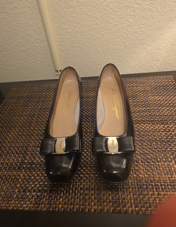 Salvatore Ferragamo Shoes - Salvatore Ferragamo Black Patent Vara Bow Flats with Gold Plaque